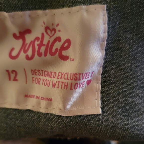 Justice Vest - Picture 5 of 6